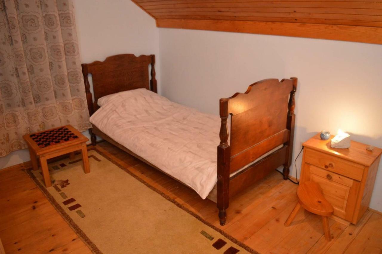 Mystic Forest Hostel มิโตรวัค ภายนอก รูปภาพ